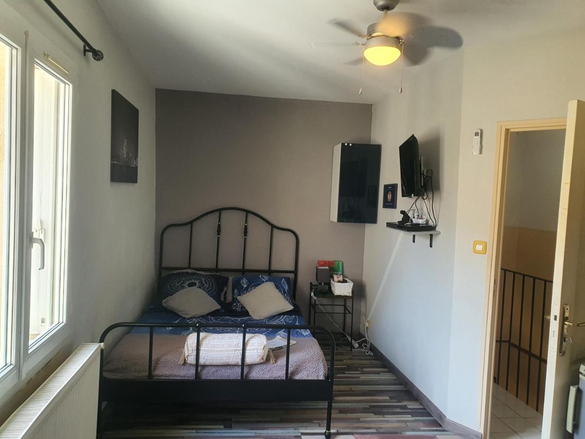 City House Appartements Entraigues-sur-la-Sorgue Esterno foto