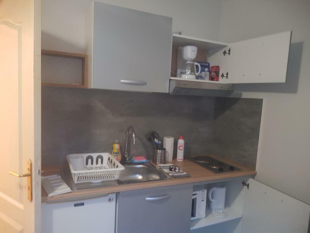 City House Appartements Entraigues-sur-la-Sorgue Esterno foto